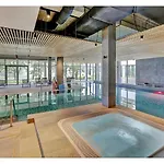 Aparthotel Folwark 4*