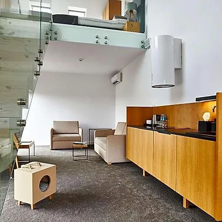 Folwark Aparthotel Łochów