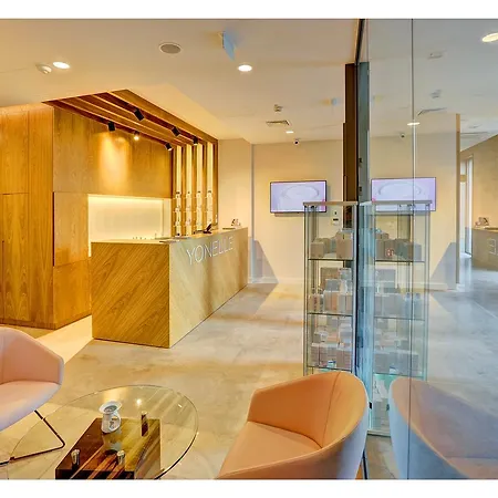 Folwark شقة فندقية 4*