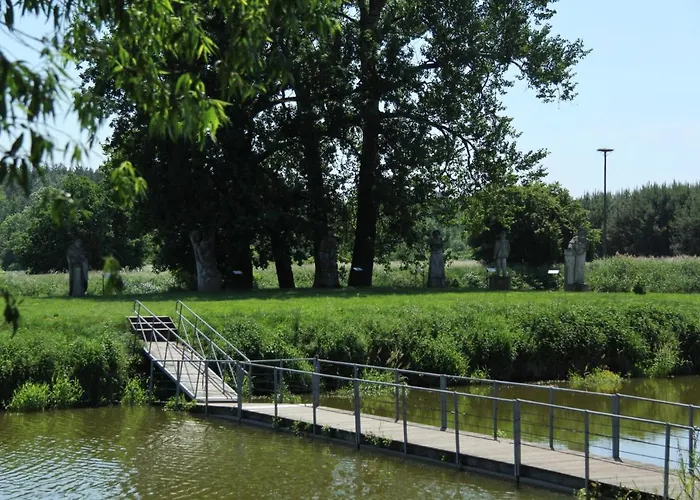 Aparthotel Folwark Łochów