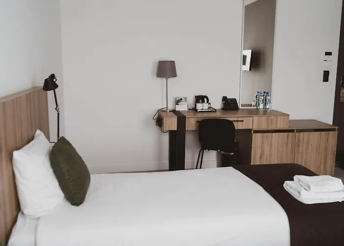 Aparthotel Folwark Łochów