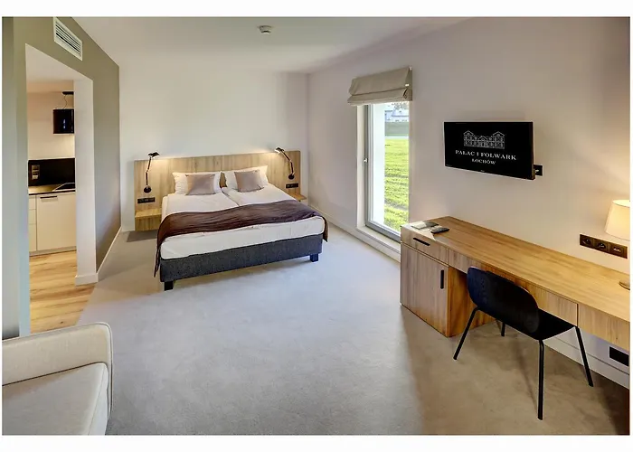 Folwark Aparthotel 4*