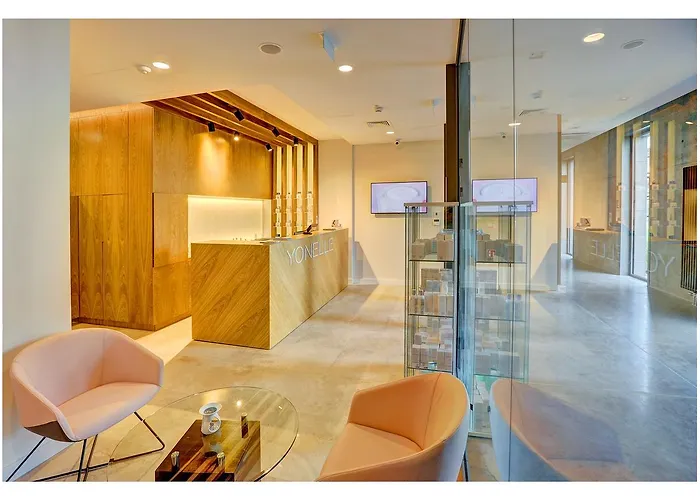 Folwark Aparthotel 4*