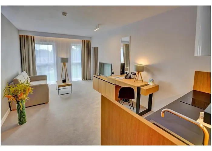 Folwark Aparthotel 4*